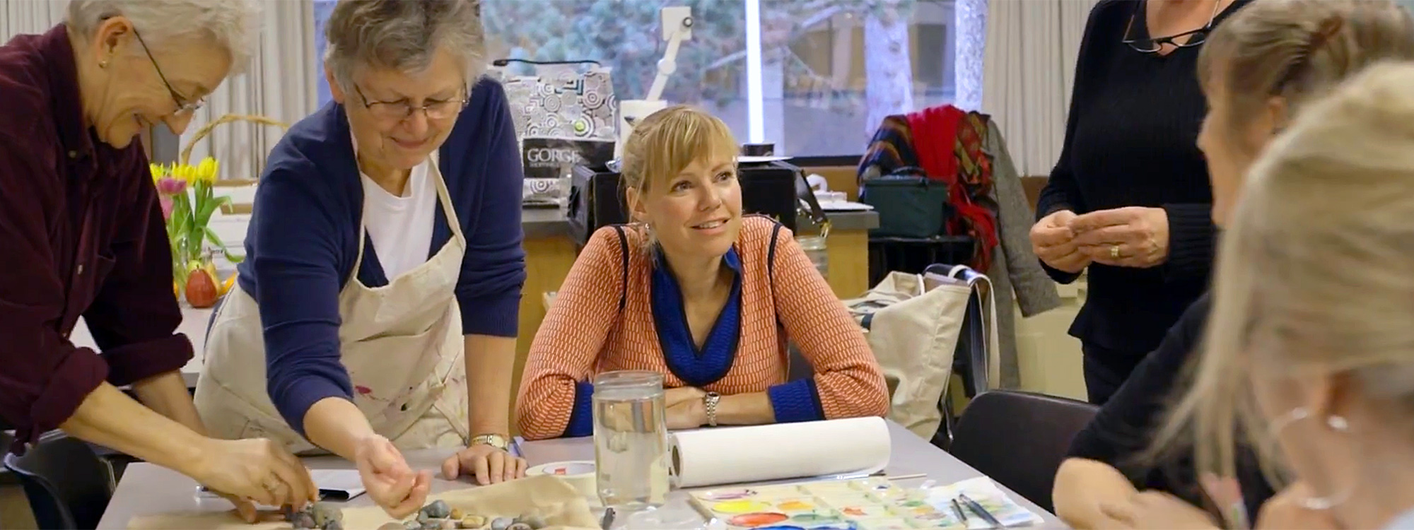 Students at an visual art workshop